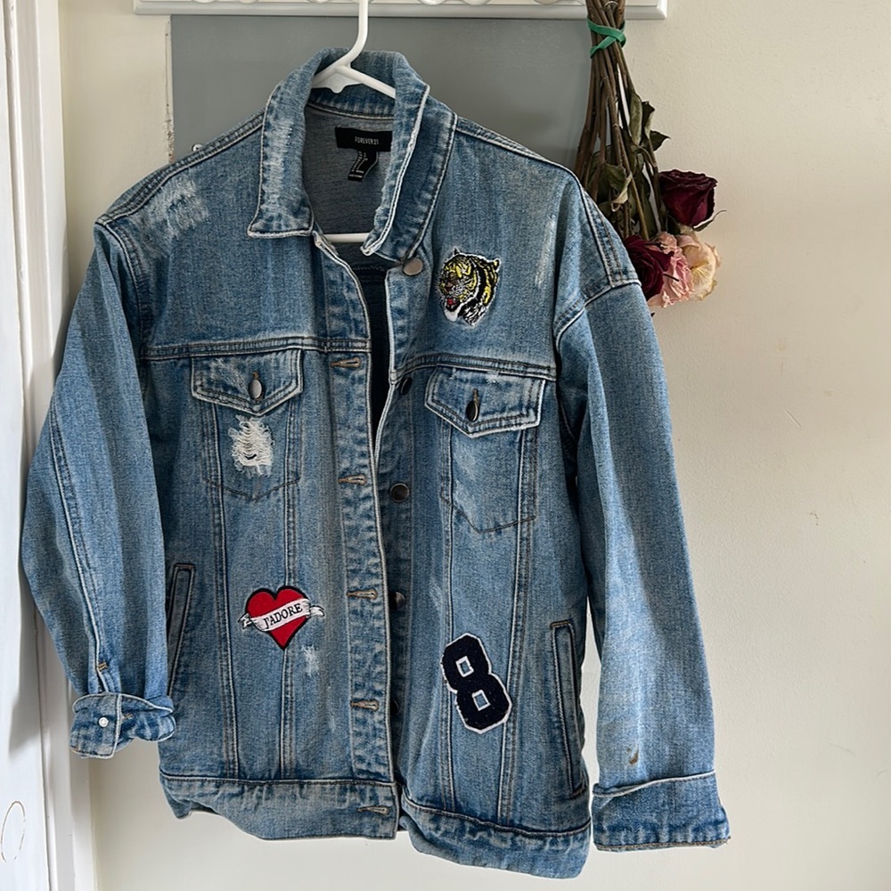 Forever 21. Denim jacket. Small. Great condition